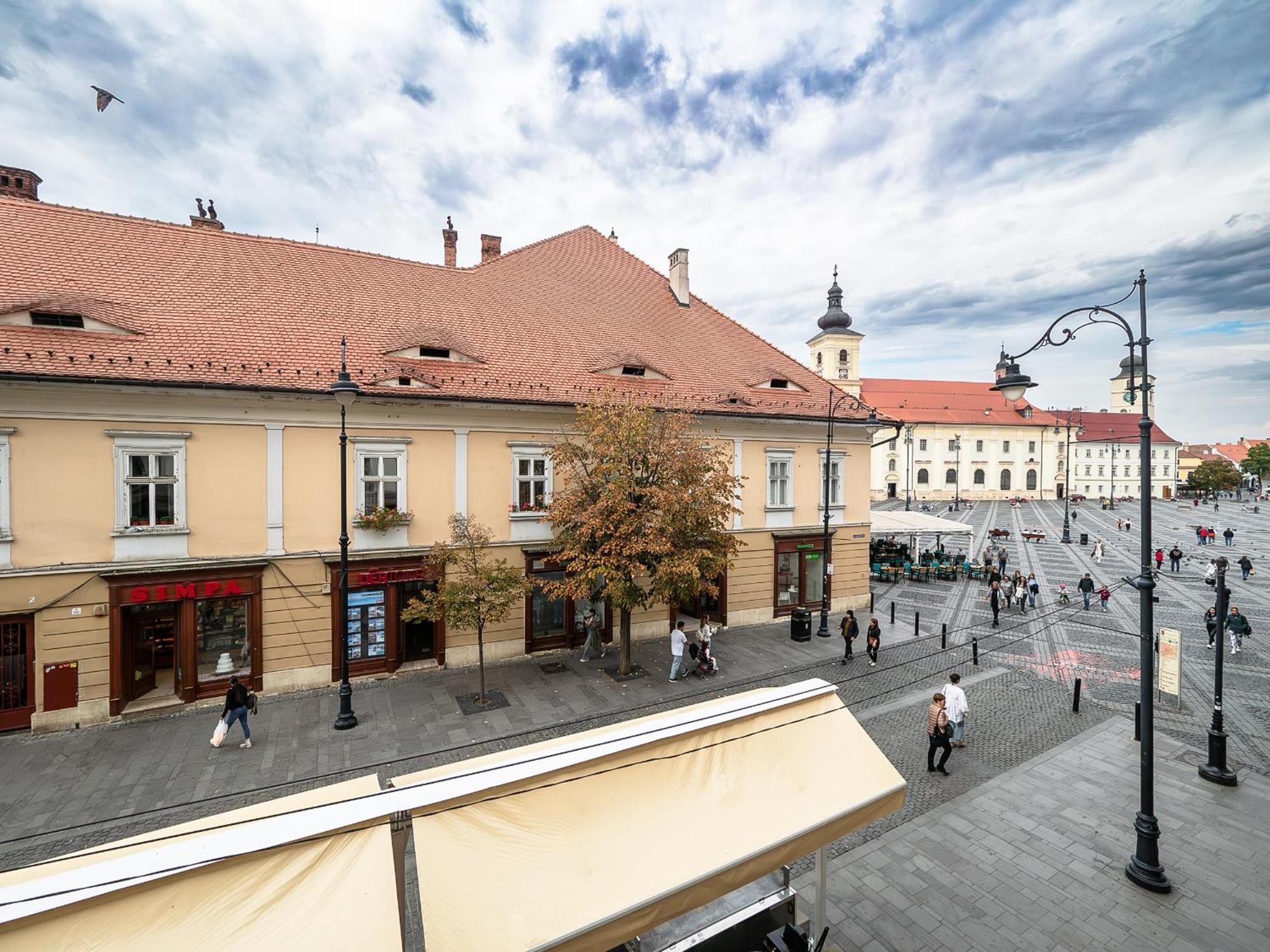 City Spirit Studio - Piata Mare & Balcescu View Сібіу Екстер'єр фото